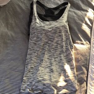 Lululemon tank top size 8